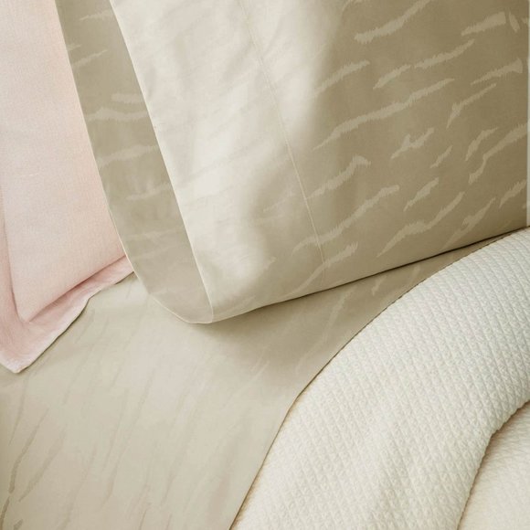 NEW Set of Ralph Lauren Mirada Sheets - Picture 1 of 12